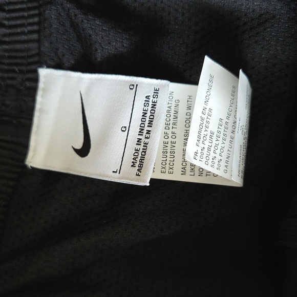 Black Nike Athletic Shorts - Picture 3 of 4
